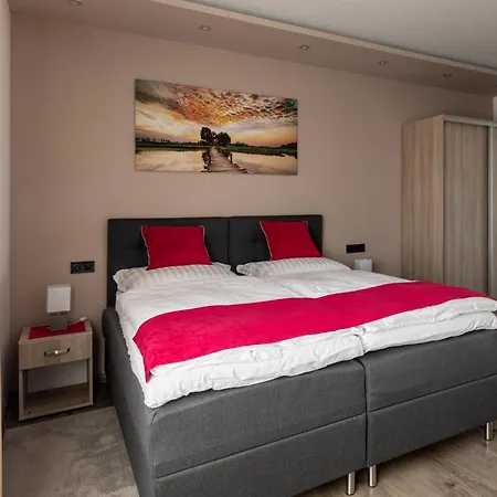 Apartment Milek Vendeghaz *