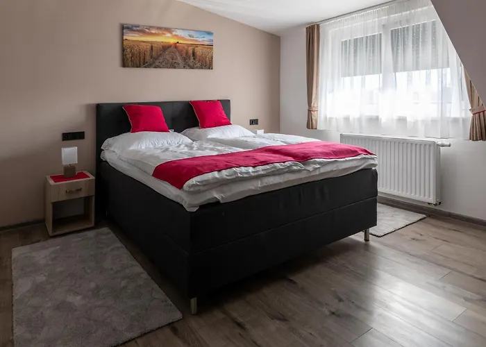 Milek Vendeghaz Appartement *